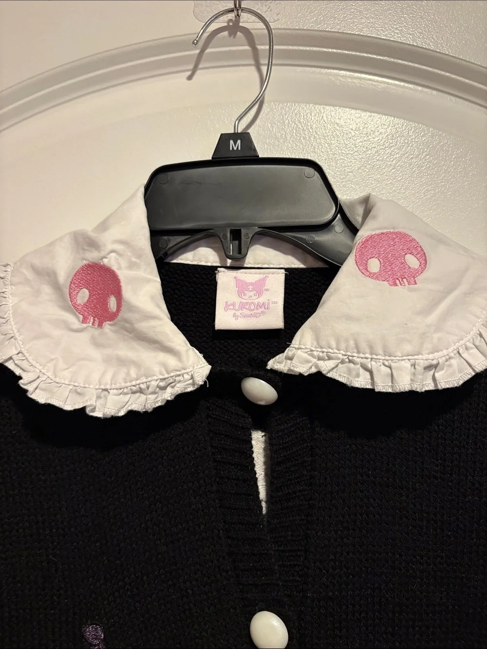 Kuromi Collared Sweater - Picture 3 of 4